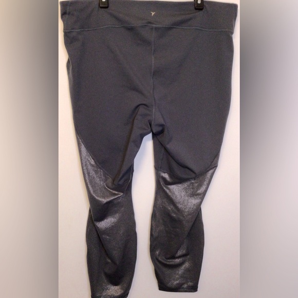 Old navy active go dry gray sparkle detail leggings size 3X - Picture 4 of 5